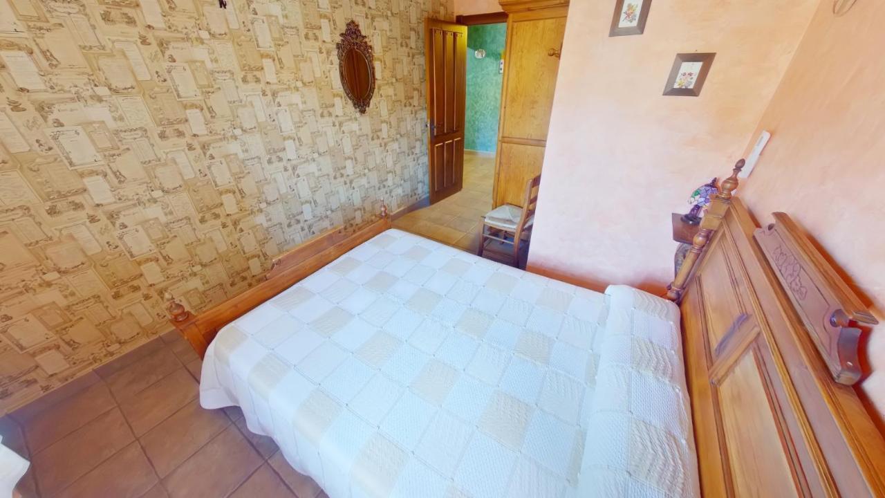 Ruralrut En El Tiemblo Precios Especiales A Partir De 7 Noches, Wifi, Cabina De Hidromasaje, Aire Acondicionado, Zonas De Bano Naturales Cercanas Exterior foto